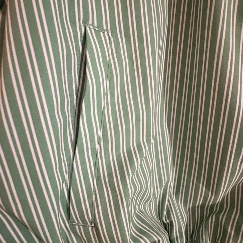 Lululemon Women’s UV Protective Oversized Tennis Jacket in Twice Stripe Green - Picture 10 of 13